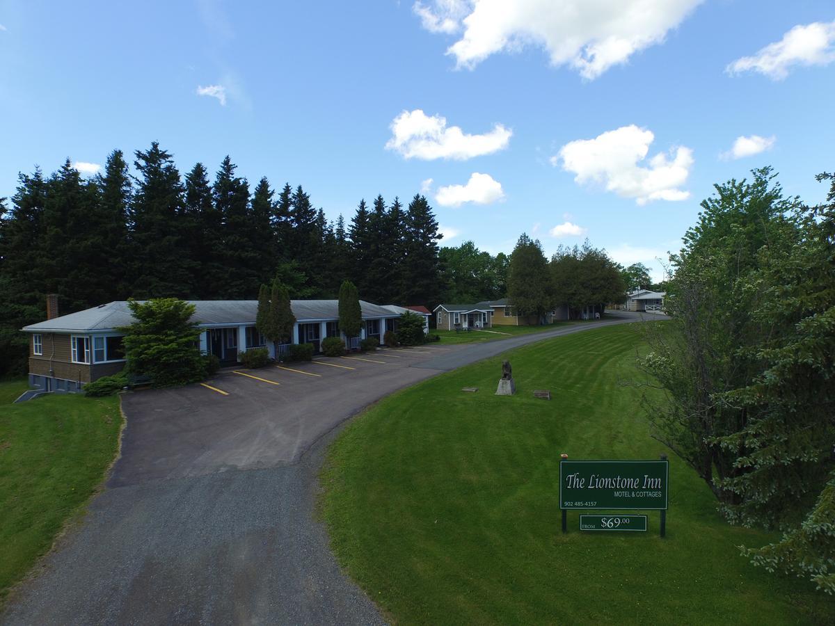 Lionstone Inn Motel & Cottages Pictou Zewnętrze zdjęcie