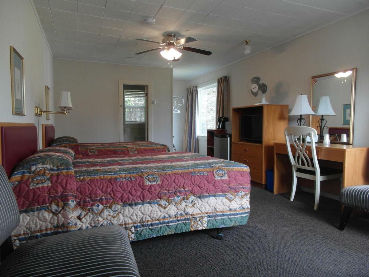 Lionstone Inn Motel & Cottages Pictou Zewnętrze zdjęcie