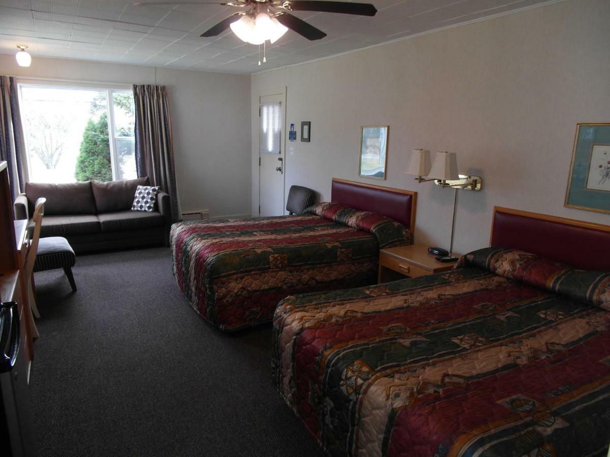 Lionstone Inn Motel & Cottages Pictou Zewnętrze zdjęcie