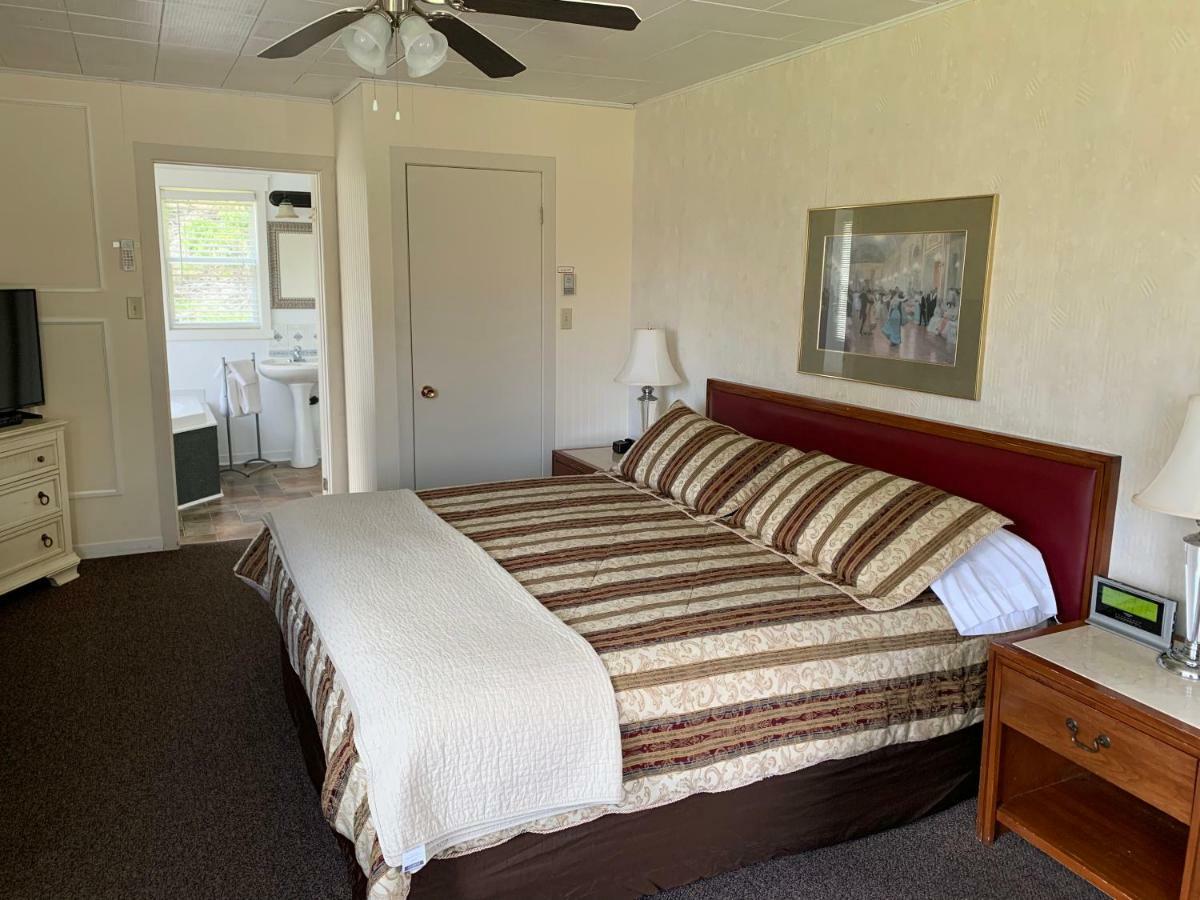 Lionstone Inn Motel & Cottages Pictou Zewnętrze zdjęcie